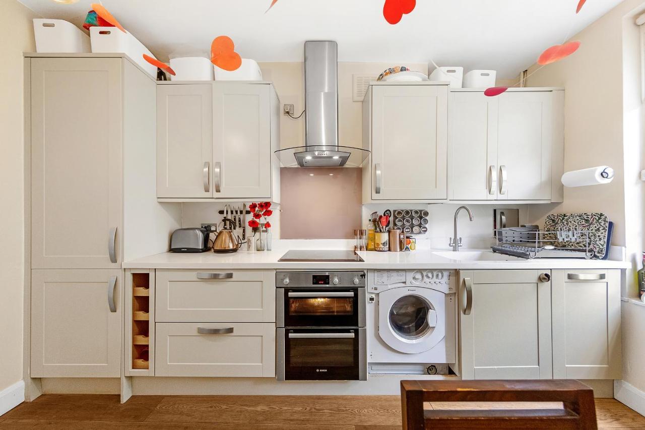 Apartament Veeve - Cosy In The Heart Of Angel Londyn Zewnętrze zdjęcie
